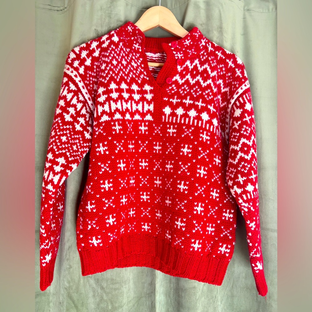 Vintage Norwegian 100% Wool Sweater
